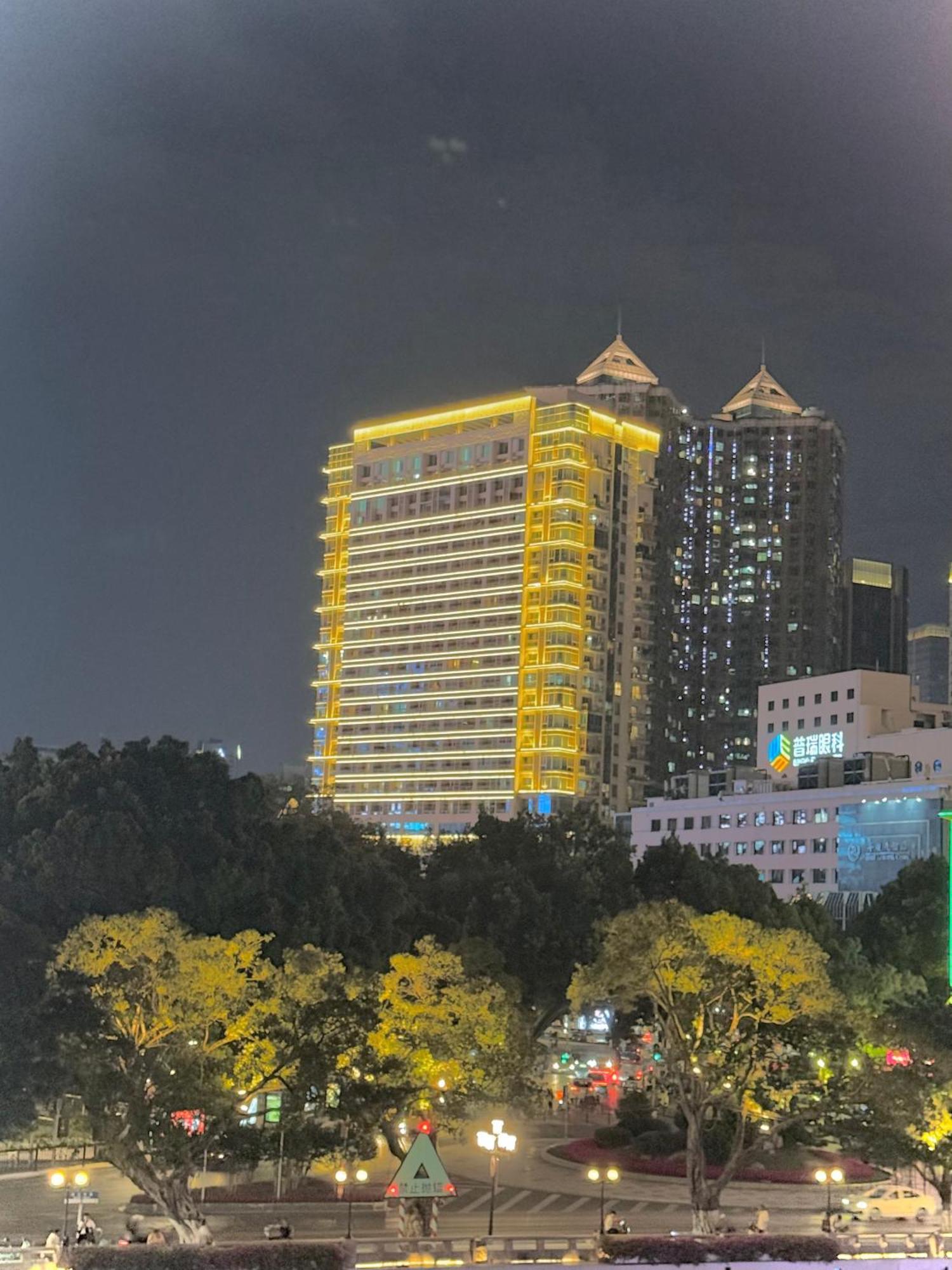 Waifiden Guangzhou Haizhu Square Wanyi Apartment المظهر الخارجي الصورة